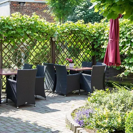 Am Wintergarten Apartment *
